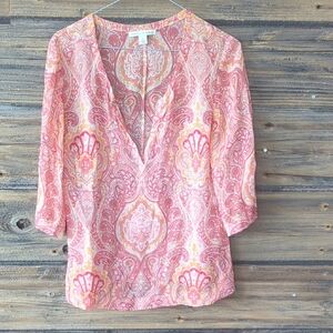 Banana Republic Pink and Cream Paisley V-Neck Blouse